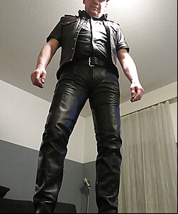 Finnish gay and leather ass free gay gallery